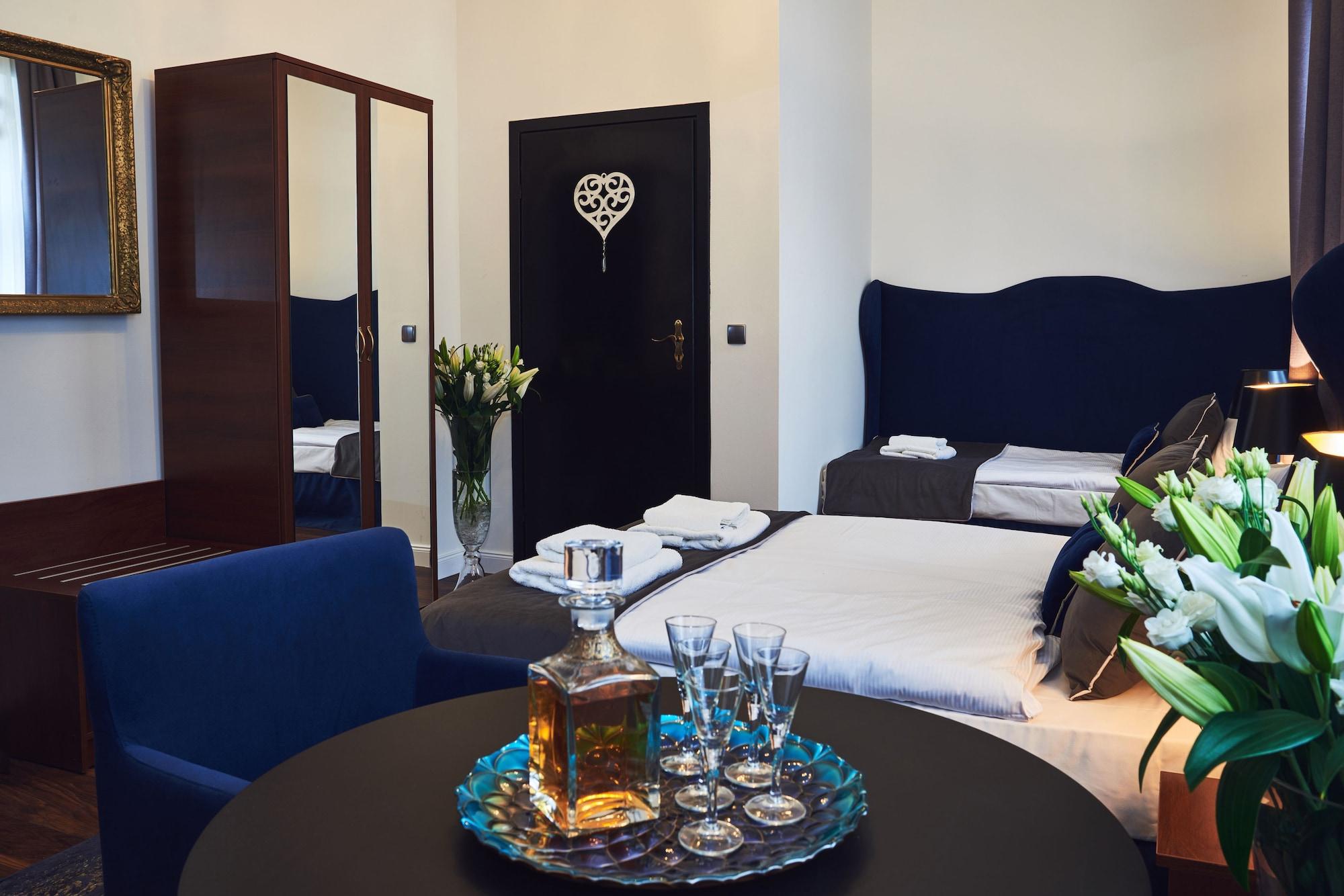 Shalom Kazimierz Aparthotel Krakkó Kültér fotó